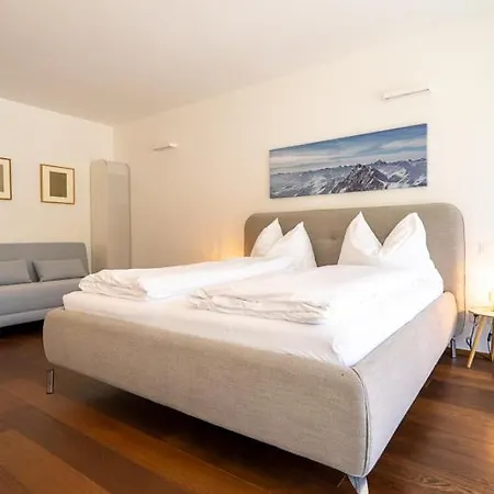 Edelweiss Mountain 04-05 *